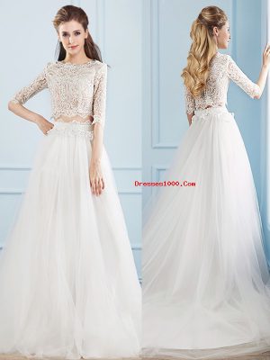 White Scoop Neckline Lace Wedding Dress Half Sleeves Zipper