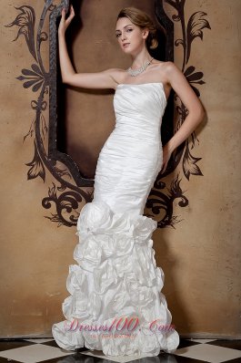 Mermaid Ruched Bodice Polling Flower Bridal Dress