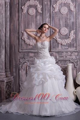 Custom Made Sweetheart A-line Pick-ups Wedding Dress