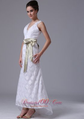 High-low V-neck Lace Stylish Customize Wedding Dress Sash