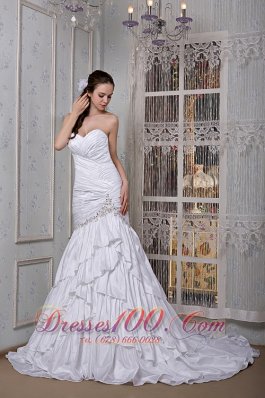 Sweetheart Brush Train Layered Taffeta Wedding Dress