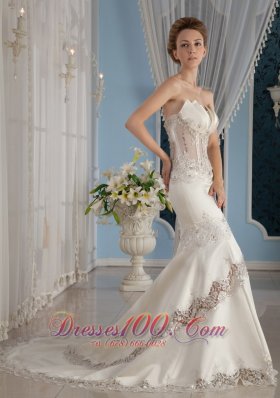 Trumpet Strapless Lace and Satin Wedding Dress