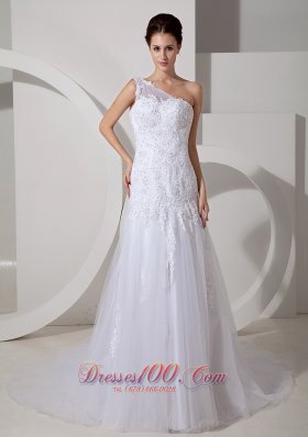 Lovely One Shoulder Lace Tulle Outdoor Wedding Dress