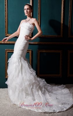Beautiful Mermaid Bridal Gowns Ruffles Court Train Organza