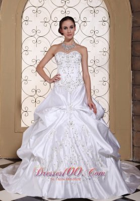 Embroidery Wedding Bridal Gowns For 2013 Customize Pick-ups