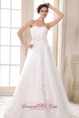 Sweetheart Beaded Appliques Brush Wedding Dress