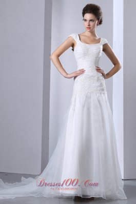 Appliques Chapel Train Square Bridal Wedding Dress