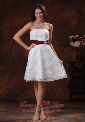 Gorgeous Sassy Smart Trendy Lace Short Wedding Gowns