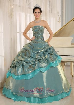 Multi-color Embroidery Decorate Strapless Quinceanera Dress
