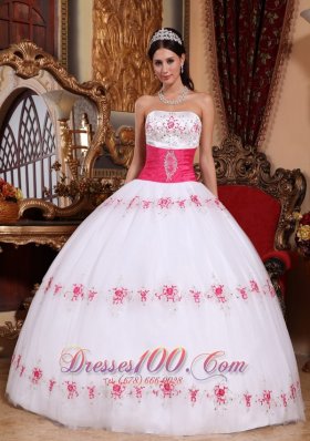 Strapless White and Hot Pink Appliques Sash Beading