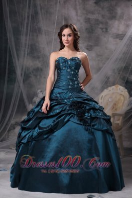 Green Taffeta Appliques Quinceanea Dress Beading Decorates