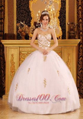 Ball Gown White Sweet 15 Dresses Organza Appliques