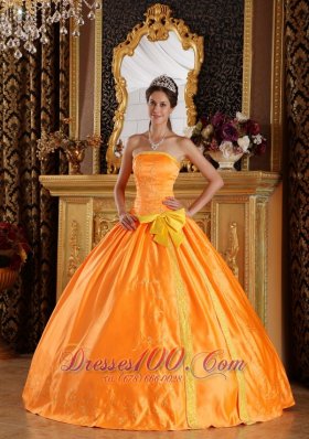 Orange Satin Bowknot and Embroidery Quinceanera Dress