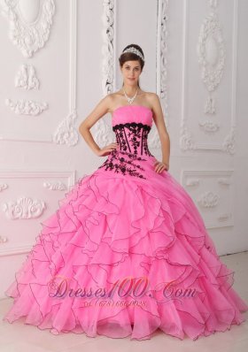 2013 Rose Pink Ruffles Black Appliques Quinceanera Dress