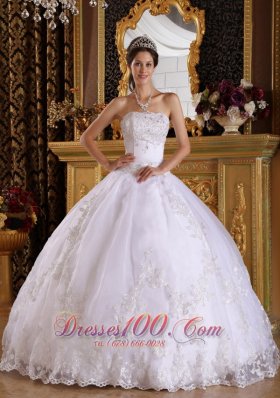 Embroidery Beading White Floor-length Quinceanera Dress