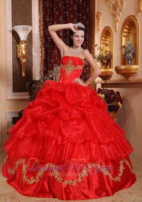 Appliques Pick-ups Quinceanera Dress Red Beading