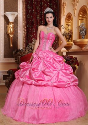 Rose Pink Quinceanera Dress Appliques Beading Floor-length