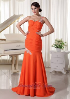 Brush Train Orange Red One Shoulder Evening Dress