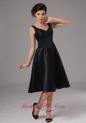 Black Straps Tea Length Taffeta Dress for Bridesmaid