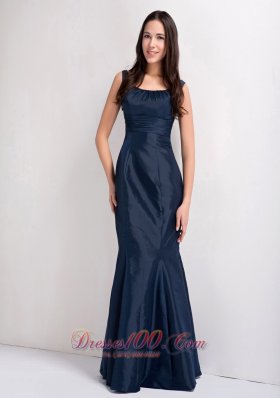 Beautiful Navy Blue Mermaid Taffeta Scoop Bridesmaid Dress