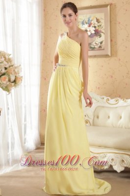 One Shoulder Yellow Column Brush Train Evening Dress