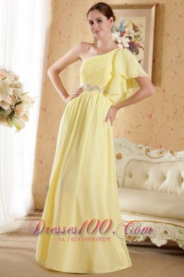 Light Yellow Asymmetrical Shoulder Evening Dress Court Train