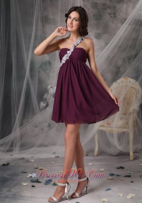 Appliques Trimmed One Shoulder Chiffon Dark Purple Cocktail Dress