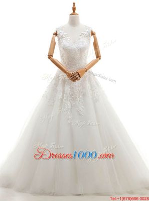 Sleeveless Brush Train Appliques Zipper Wedding Gowns