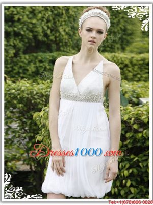 High Class White Column/Sheath V-neck Sleeveless Chiffon Knee Length Criss Cross Ruching Party Dress for Girls