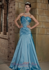 Brush Train Teal A-line Seventeen Prom Pageant Dress