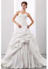 Taffeta Wedding Gowns Princess Pick-ups and Appliques