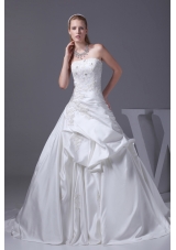 Appliques A-line Court Train Strapless Wedding Dress