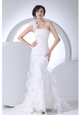 One Shoulder Ruffles Mermaid Appliques Wedding Dress