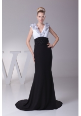 Column White and Black V-neck Ruffles Beading Prom Dresses