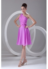 Single Shoulder Knee-length Ruching Chiffon Prom Dresses in Lilac