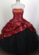 Gorgeous A-line Strapless Floor-length Quinceanera Dress