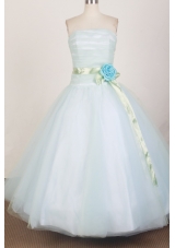 Modest Ball Gown Strapless Floor-length White Quinceanera Dress