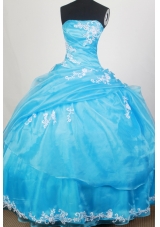 Exquisite Ball Gown Strapless Floor-length Quinceanera Dress