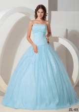 Ball Gown Strapless Floor-length Tulle Quinceanera Dress with Beading