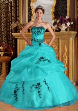 Turquoise Ball Gown Sweetheart Quinceanera Dress with Organza Embroidery