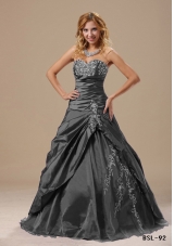 2014 Pretty Sweetheart Appliques Decorate Bust and Ruching Bodice For Prom Dress