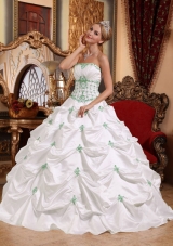White Strapless Taffeta Green Appliques Quinceanera Gown Dresses