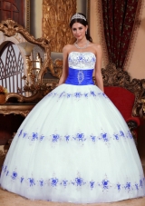 White and Blue Ball Gown Strapless Appliques Quinceanera Gowns