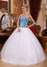 Bue Squins White Strapless Princess Dress For Quinceanera