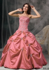 Cheap Strapless Quinceanera Gown Dresses with Appliques and Pick-ups
