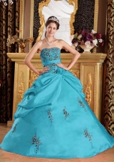 2014 Ball Gown Strapless Taffeta Teal Quinceanera Gown with Appliques