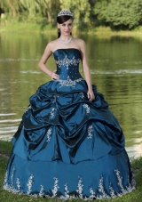 Custom Made Blue Quinceanera Dresses Party Wear With Satin Embroidery Decorate