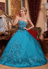 Simple Ball Gown Strapless Embroidery Quinceanera Gowns for Military Ball