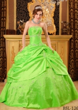 2014 Strapless Taffeta Beading Puffy Quinceanera Dress with Strapless