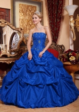 2014 Pretty Royal Blue Strapless Beading Quinceanera Dress with Pick-ups
